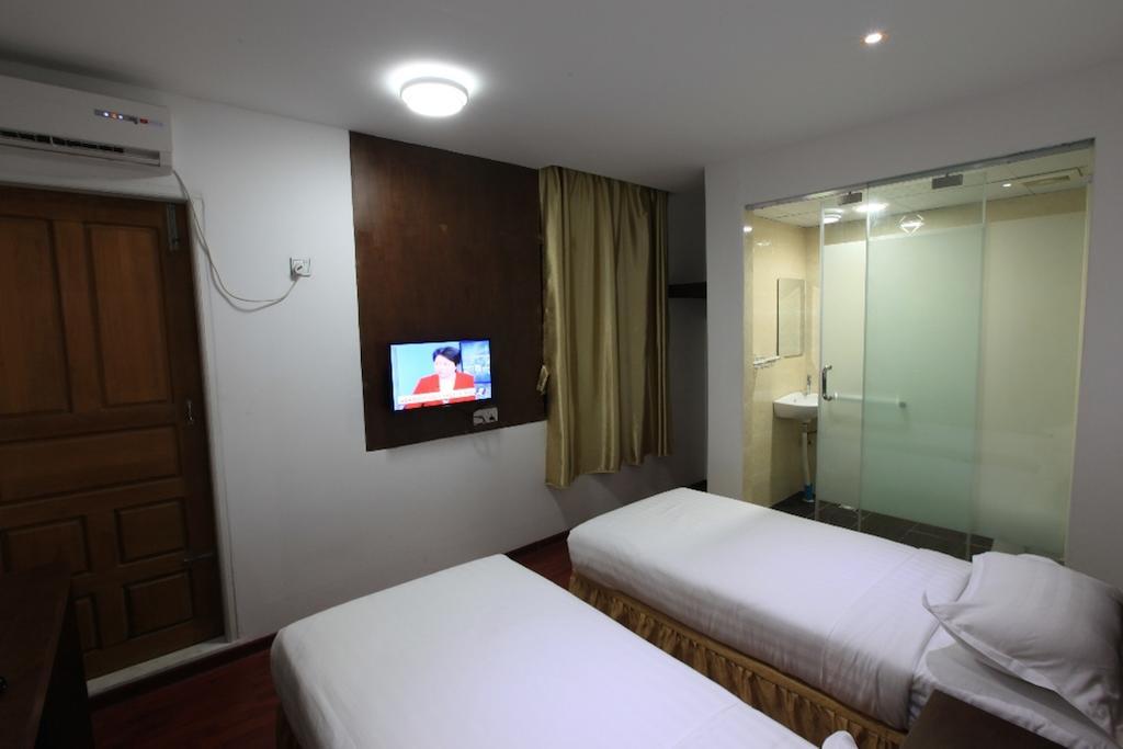 Yangon Regency Hotel Екстериор снимка