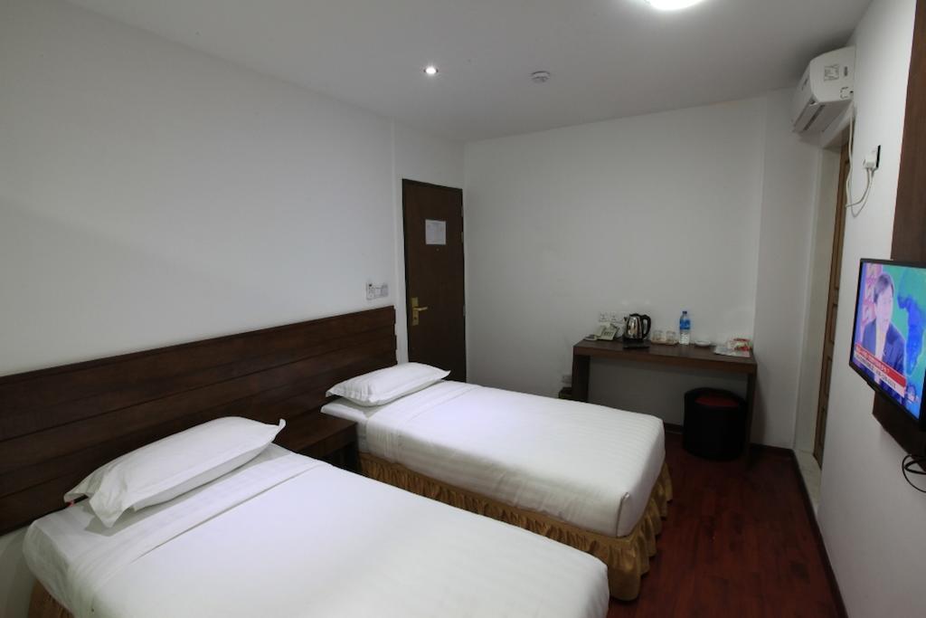 Yangon Regency Hotel Екстериор снимка