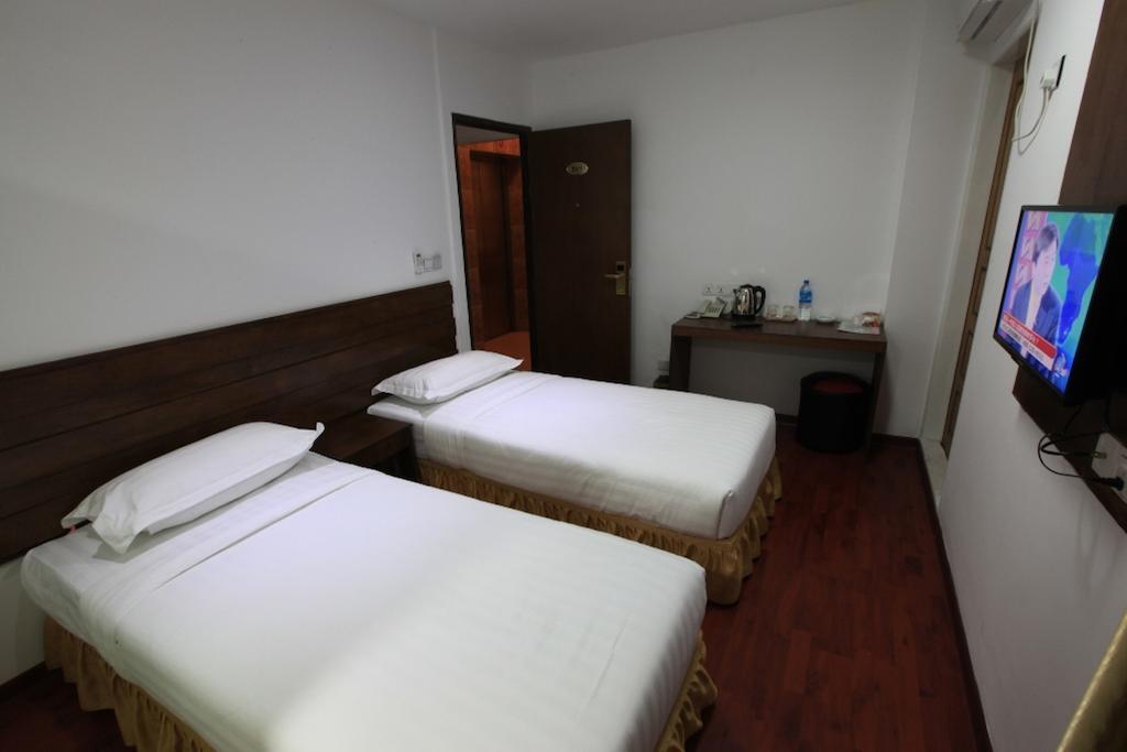 Yangon Regency Hotel Екстериор снимка